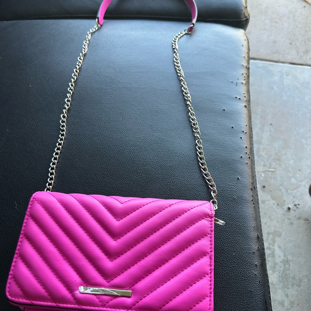 Pink Quilted Chain Strap Bag